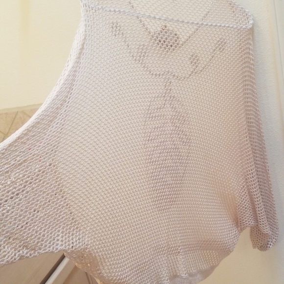 Top - Picture 3 of 4